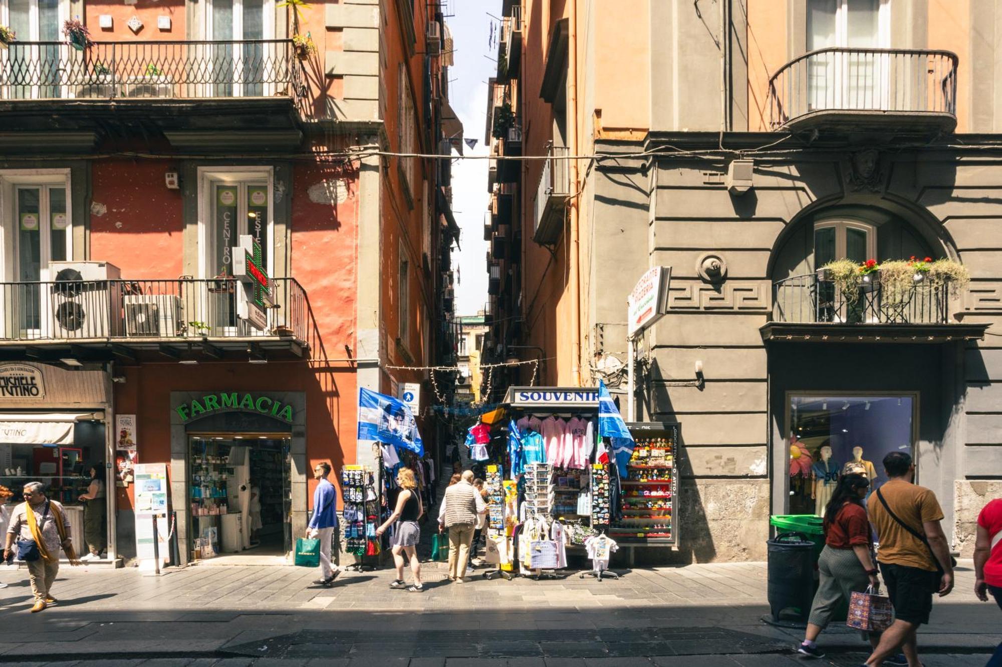 Song House Apartment Centro Storico 7 Pax Napoli Eksteriør billede